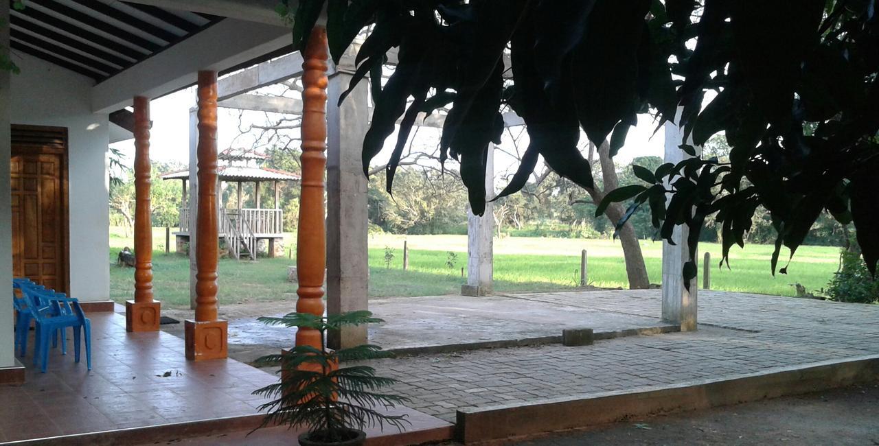 Willpattu Wild Watch Hotel Habawewa ภายนอก รูปภาพ